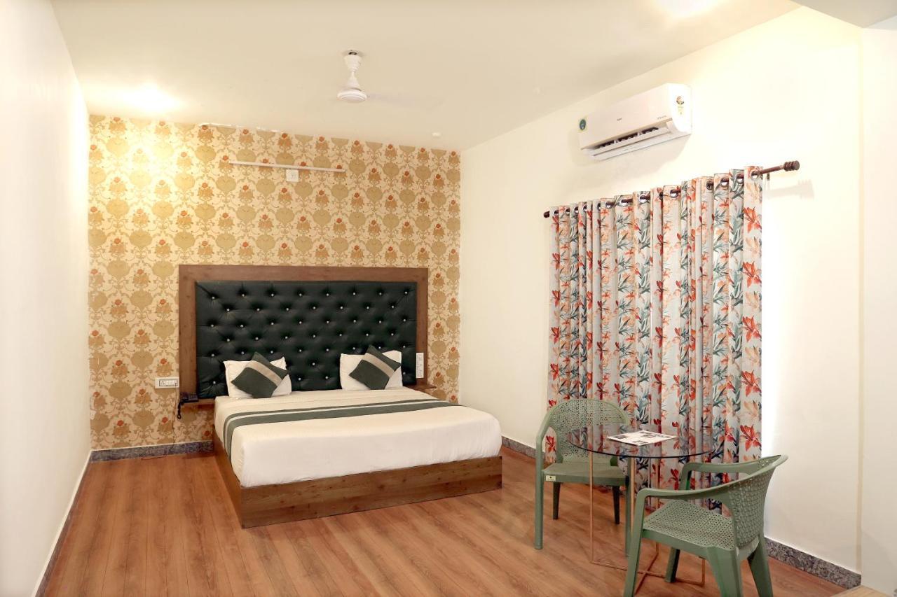 Hotel Tree Of Heaven Udaipur Eksteriør bilde
